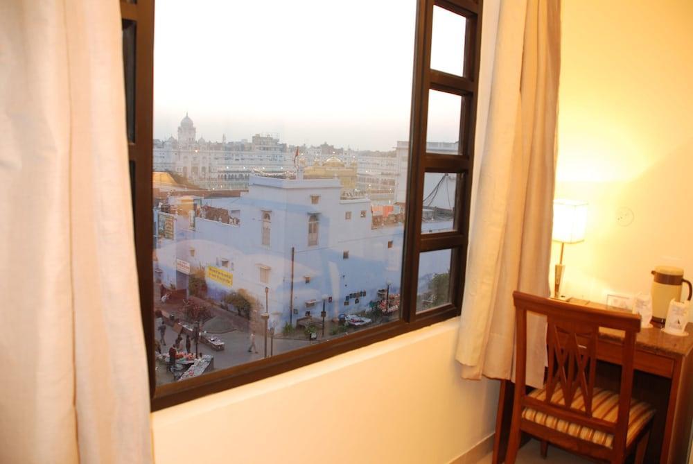 Indus 3* Amritsar